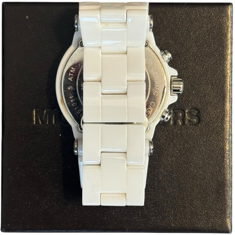 Michael Kors MK-5391 White Ceramic Chronograph Women’s Watch Crystal Bezel - Picture 5 of 11